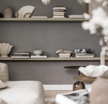 Style with open books